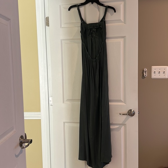 NWT, Chaser, Women’s, Adjustable spaghetti strap maxi dress, keyhole/knot front - Picture 4 of 8